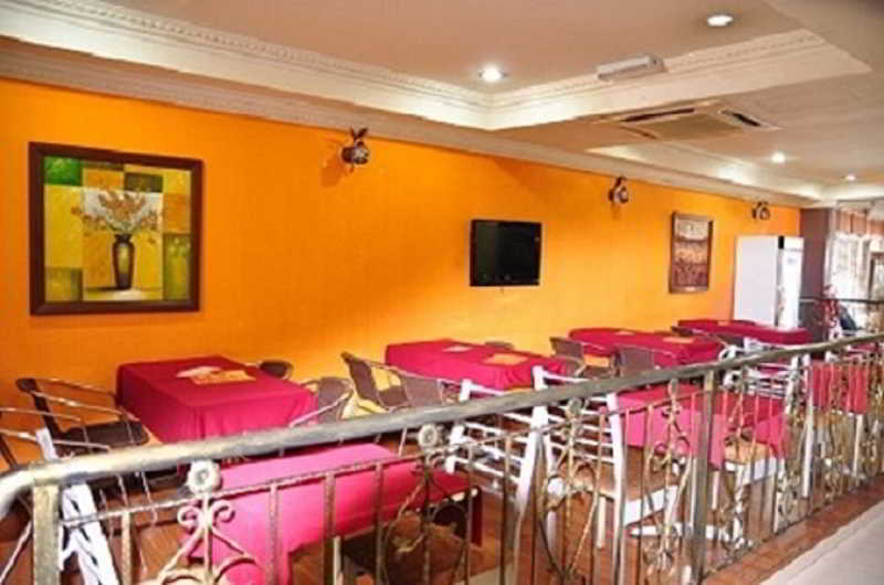 Oyo 103 V'La Garden Hotel 쿠알라룸푸르 외부 사진